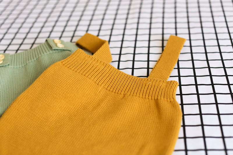 Solid Color Baby's Romper Solid Color Baby's Romper