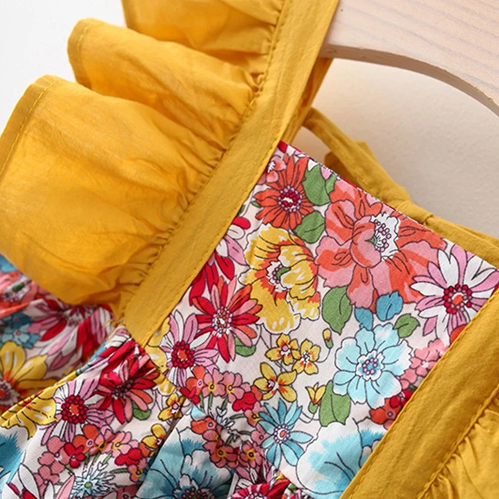 Summer New Girl Baby Strap Dress Fragmented Flower Children’s Sleeveless Princess Dress 0-3 Year Old Newborn Comes with Hat Summer New Girl Baby Strap Dress Fragmented Flower Children's Sleeveless Princess Dress 0-3 Year Old Newborn Comes with Hat