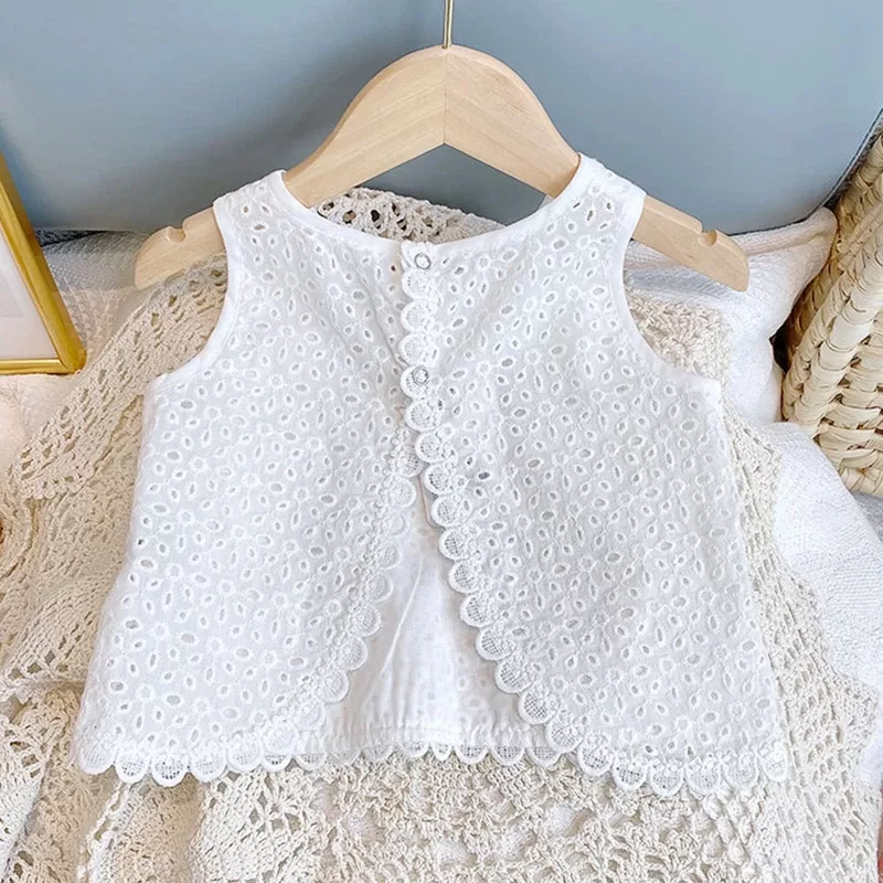 Girls 2022 Summer Clothing Sets Hollow Lace Suit Baby Casual Sleeveless T-shirt+Shorts Kids Clothing Sets Baby Clothes Outfits Girls 2022 Summer Clothing Sets Hollow Lace Suit Baby Casual Sleeveless T-shirt+Shorts Kids Clothing Sets Baby Clothes Outfits