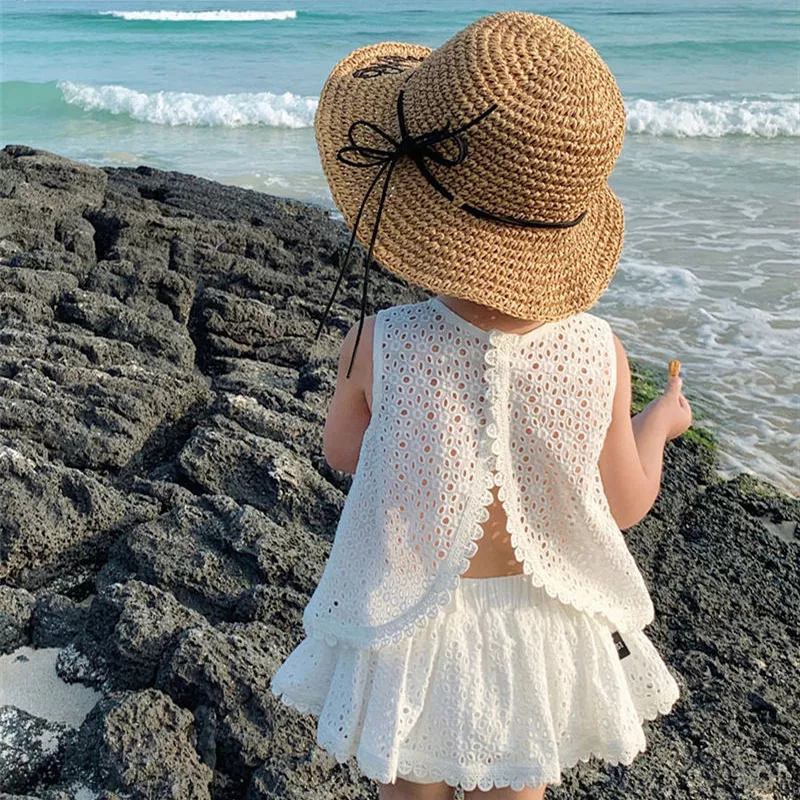 Girls 2022 Summer Clothing Sets Hollow Lace Suit Baby Casual Sleeveless T-shirt+Shorts Kids Clothing Sets Baby Clothes Outfits Girls 2022 Summer Clothing Sets Hollow Lace Suit Baby Casual Sleeveless T-shirt+Shorts Kids Clothing Sets Baby Clothes Outfits